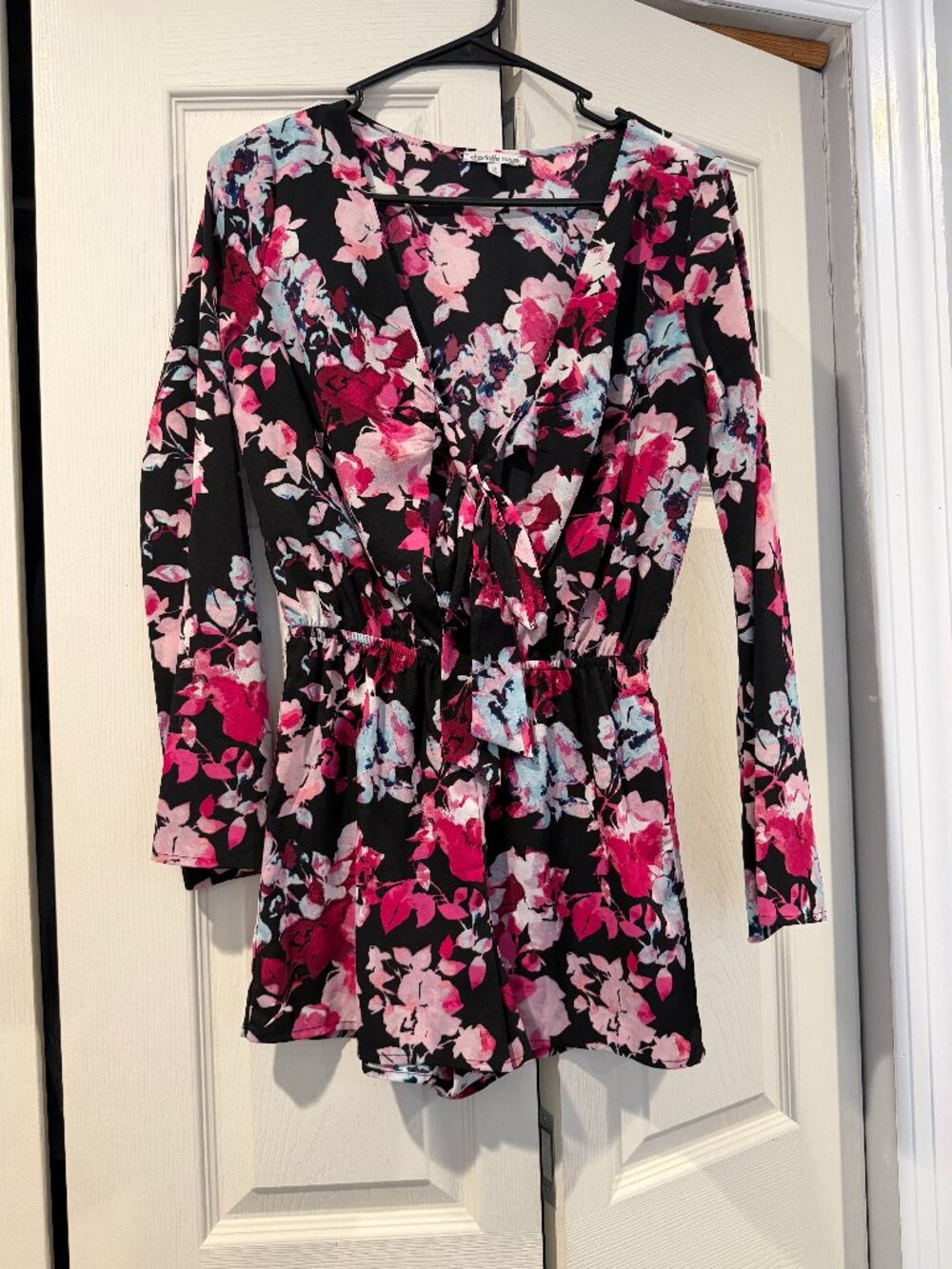 Charlotte Russe Black Floral Long Sleeve Tie Waist Romper XS